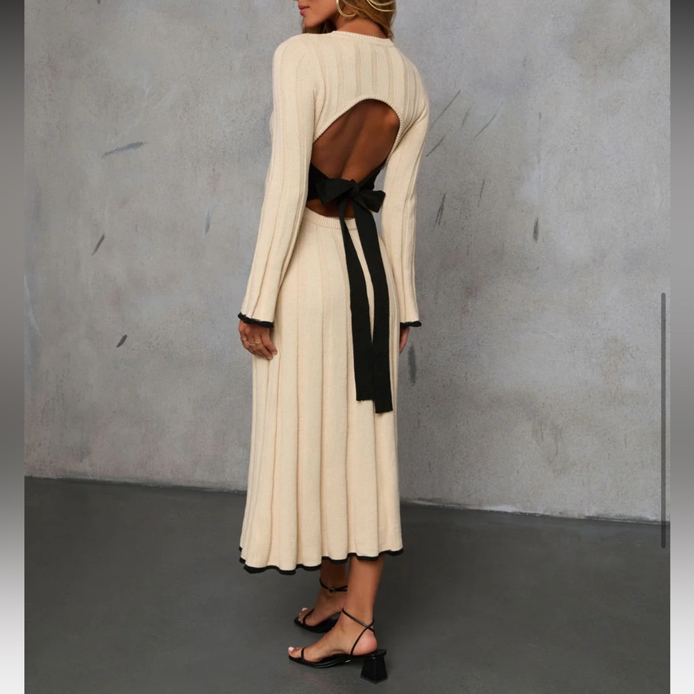 Your Moment Bell Sleeve Midi Dress - Cream / S
